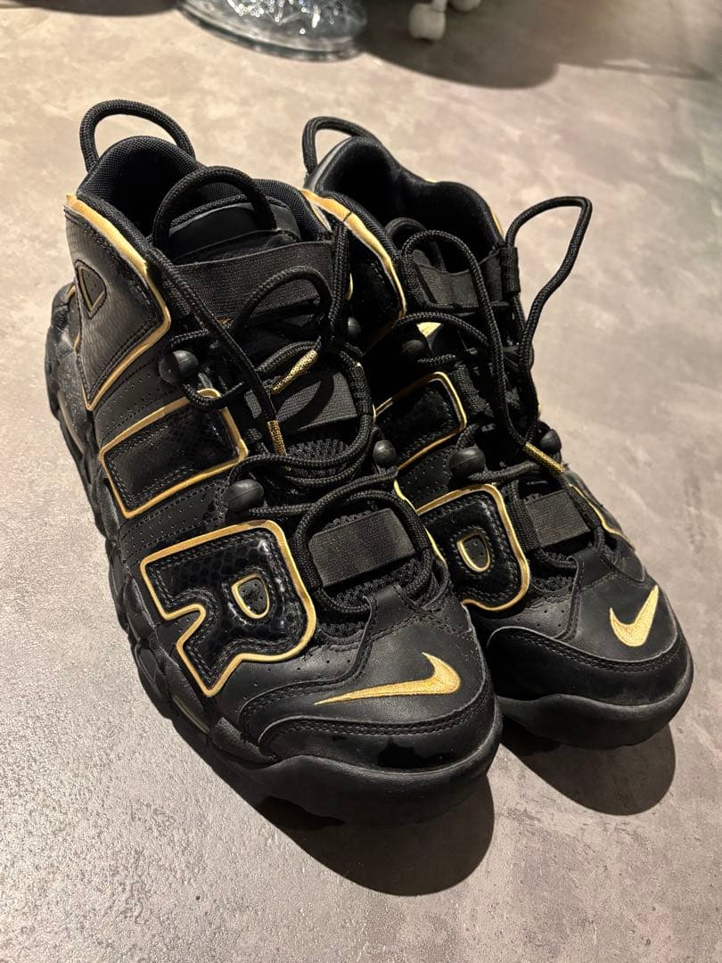 エア モアアップテンポ 96 \