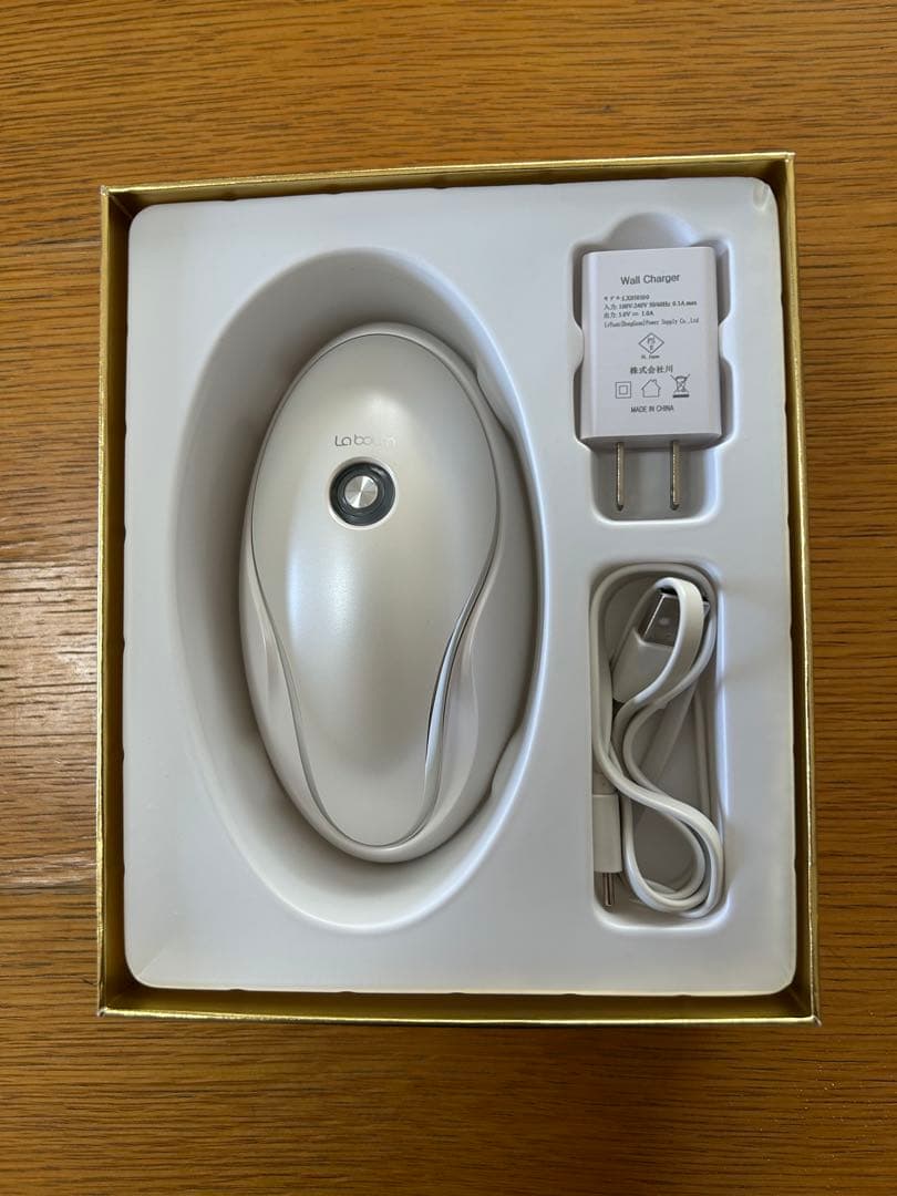 ME LABON 美顔器　LA 02 IKKOさんプロデュース