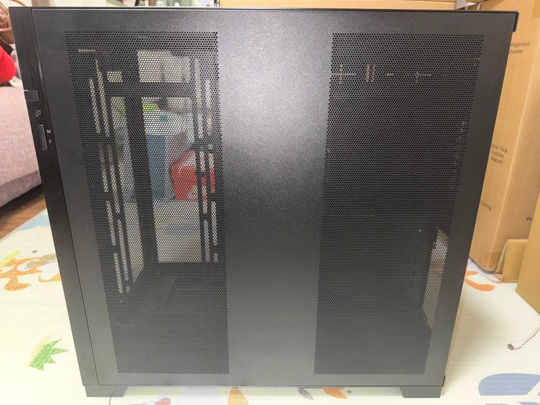 Lian Li 011 DYNAMIC EVO PCケース