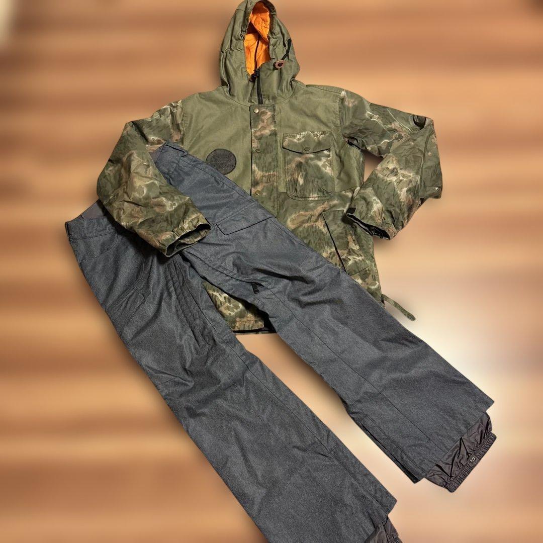 Burton スノーボードウェアセット　メンズ Sサイズ