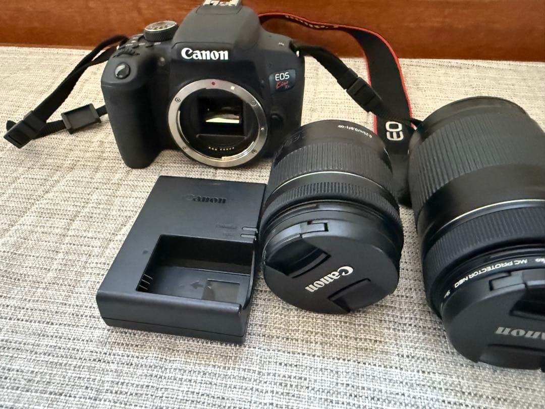 一眼レフ Canon EOS kiss X9i