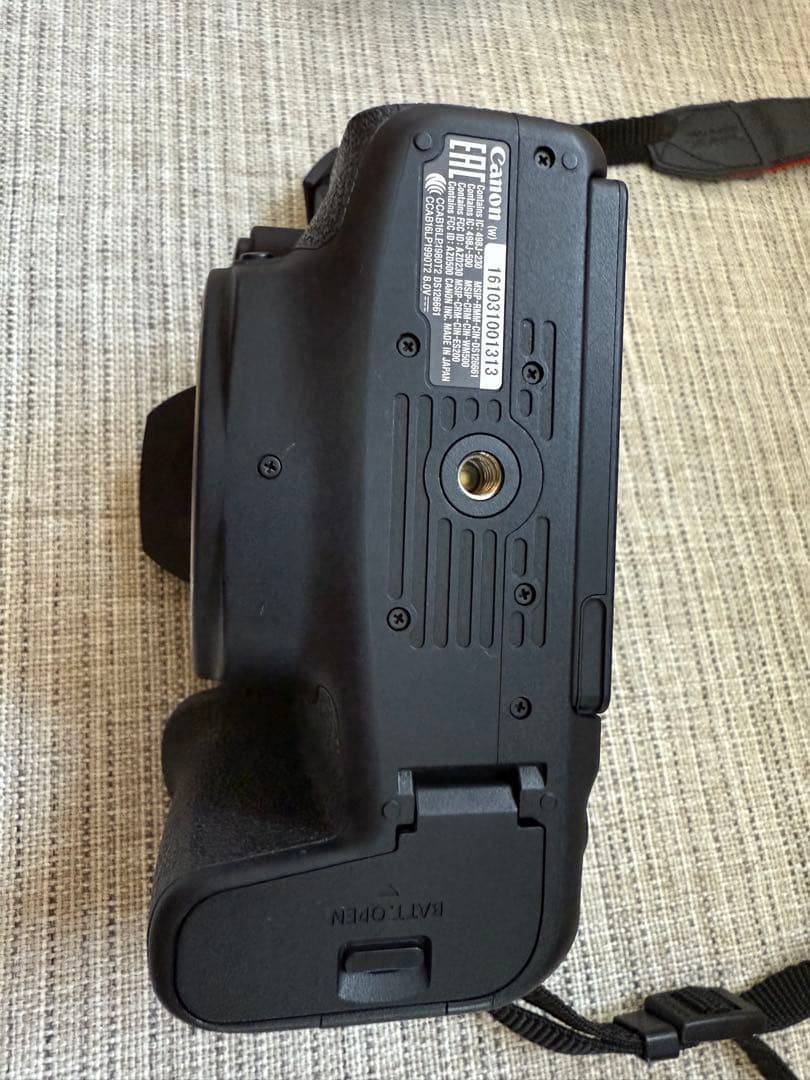 一眼レフ Canon EOS kiss X9i