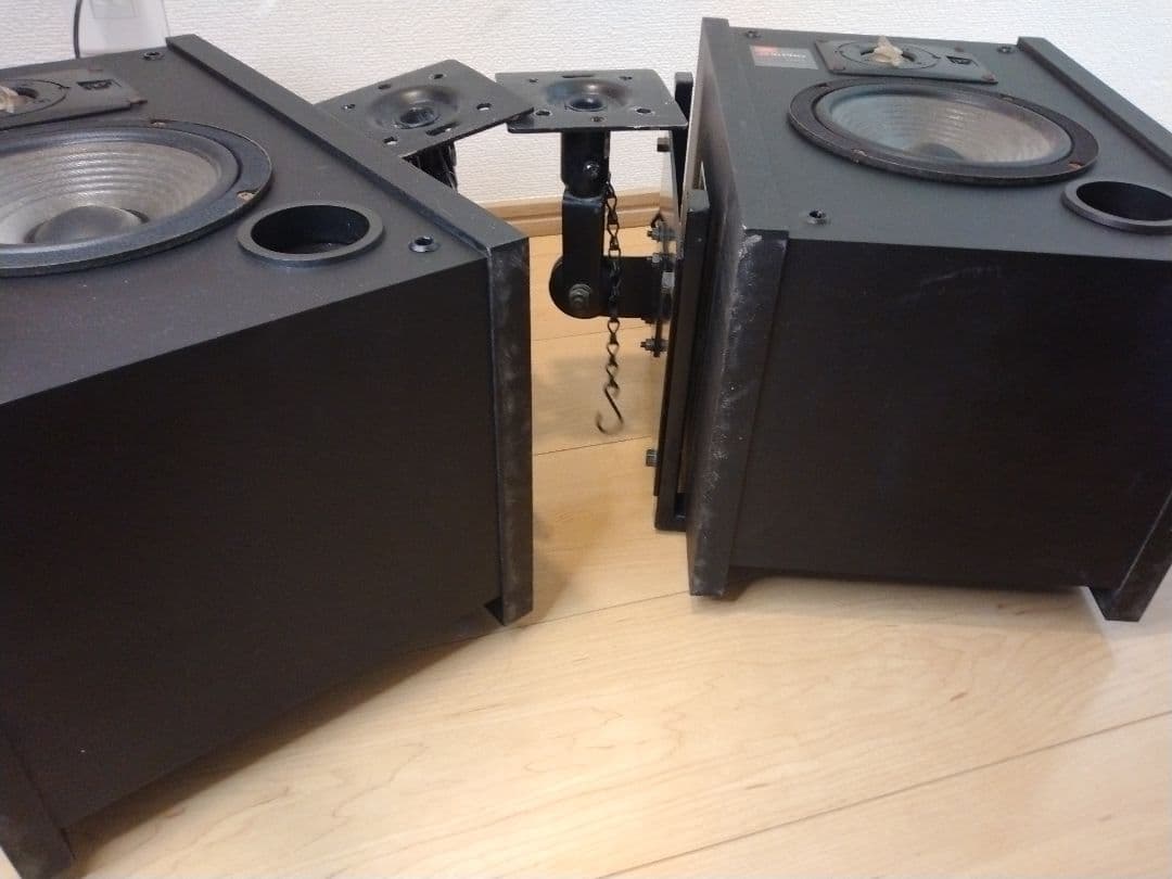 JBL J216PRO スピーカー ブラック ブラケット付　美品　店舗様等で