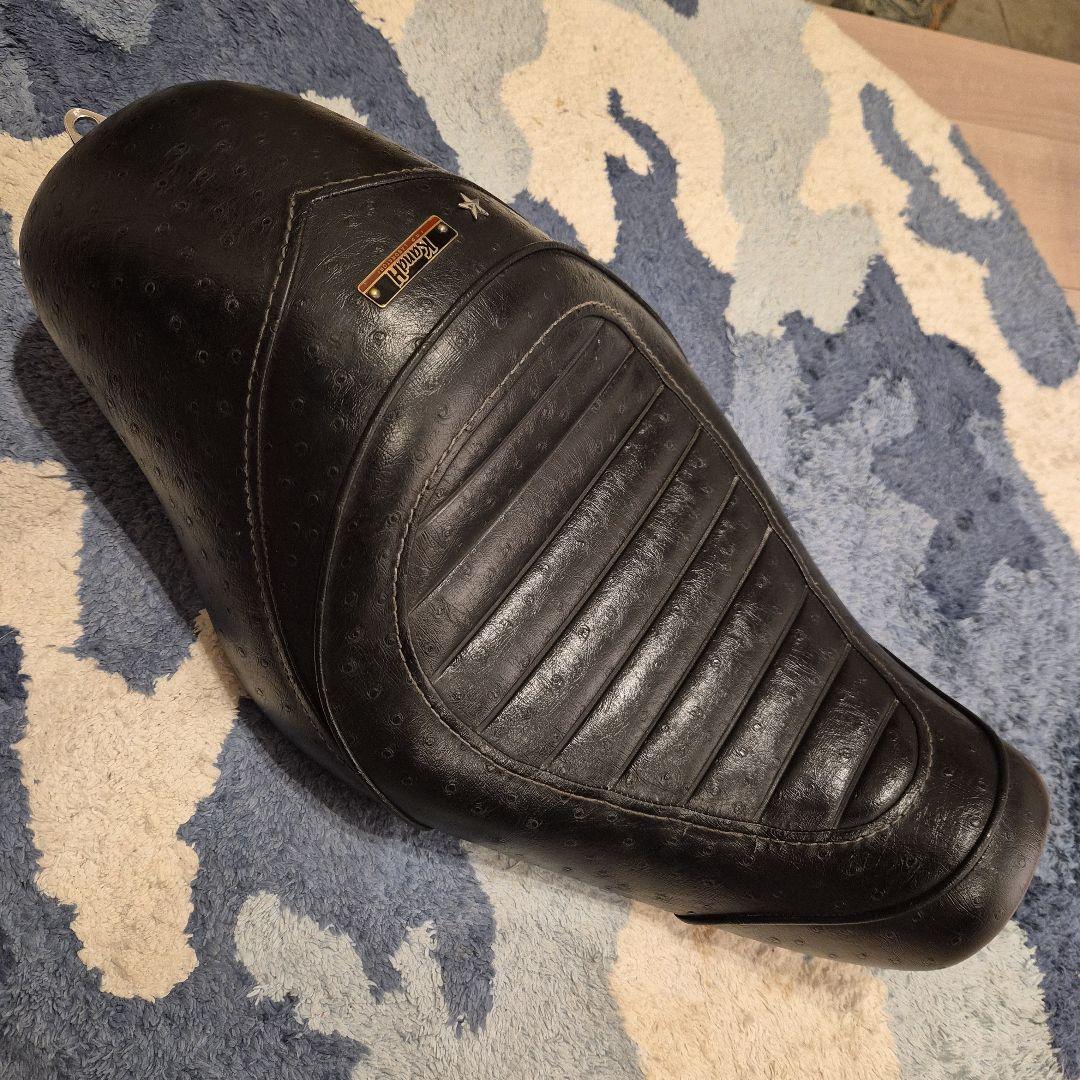 K&H オーストリッチレザーシート XL883、XL1200スポーツスター用