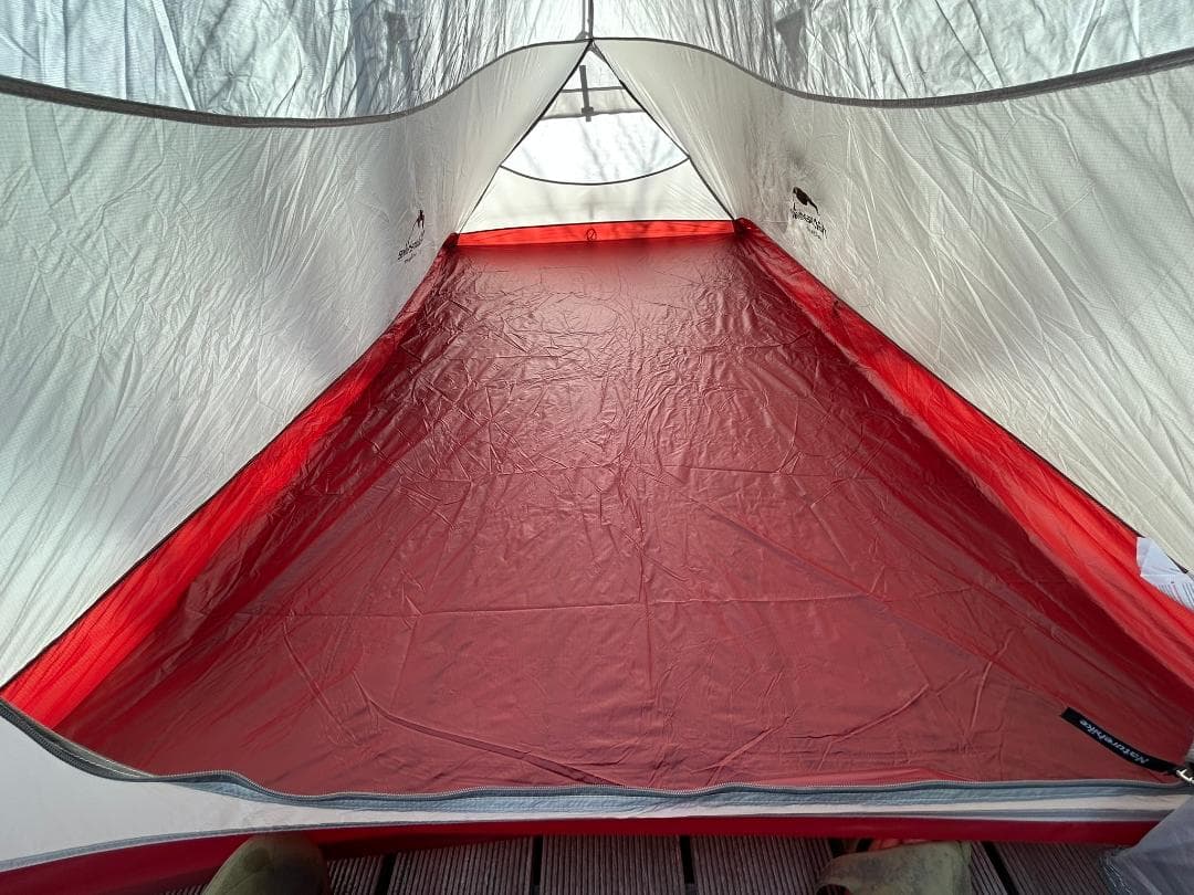 Naturehike Clould up2 スカート付き山岳テント