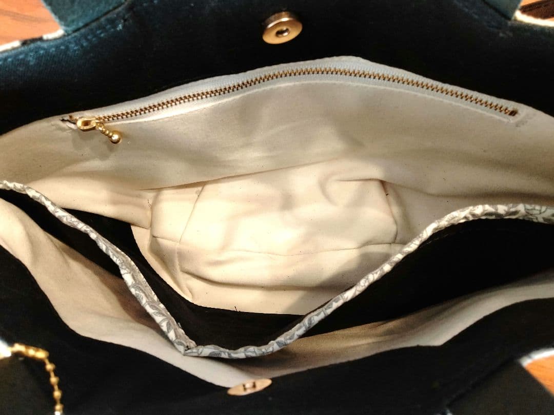 ミナペルホネン『丸みを帯びた2wayトートバッグ 』ショルダーストラップ付き