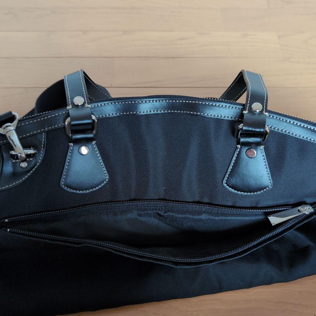 黒のナイロン80%牛革20%ボストンバッグ