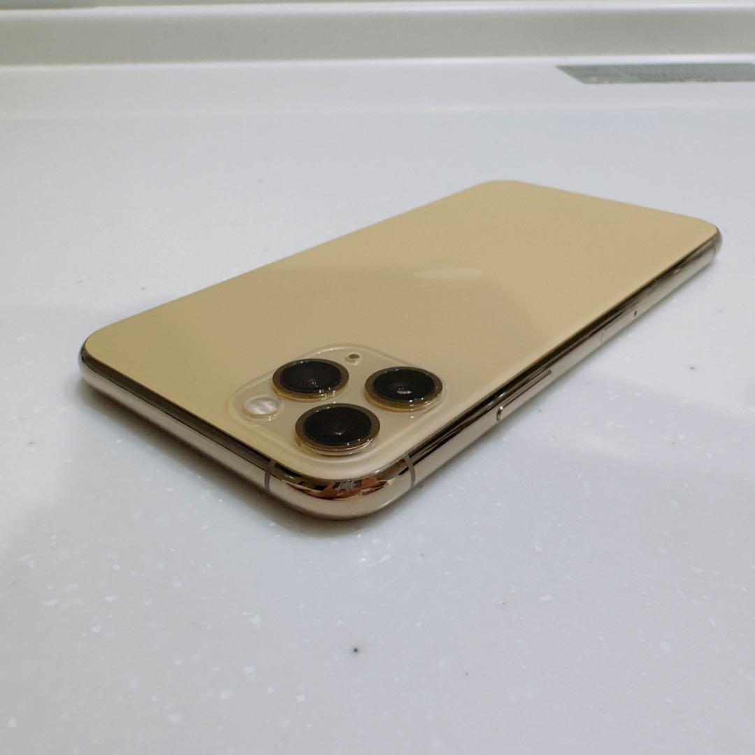 iPhone 11 Pro 64GB ゴールド SIMフリー スマホ Apple