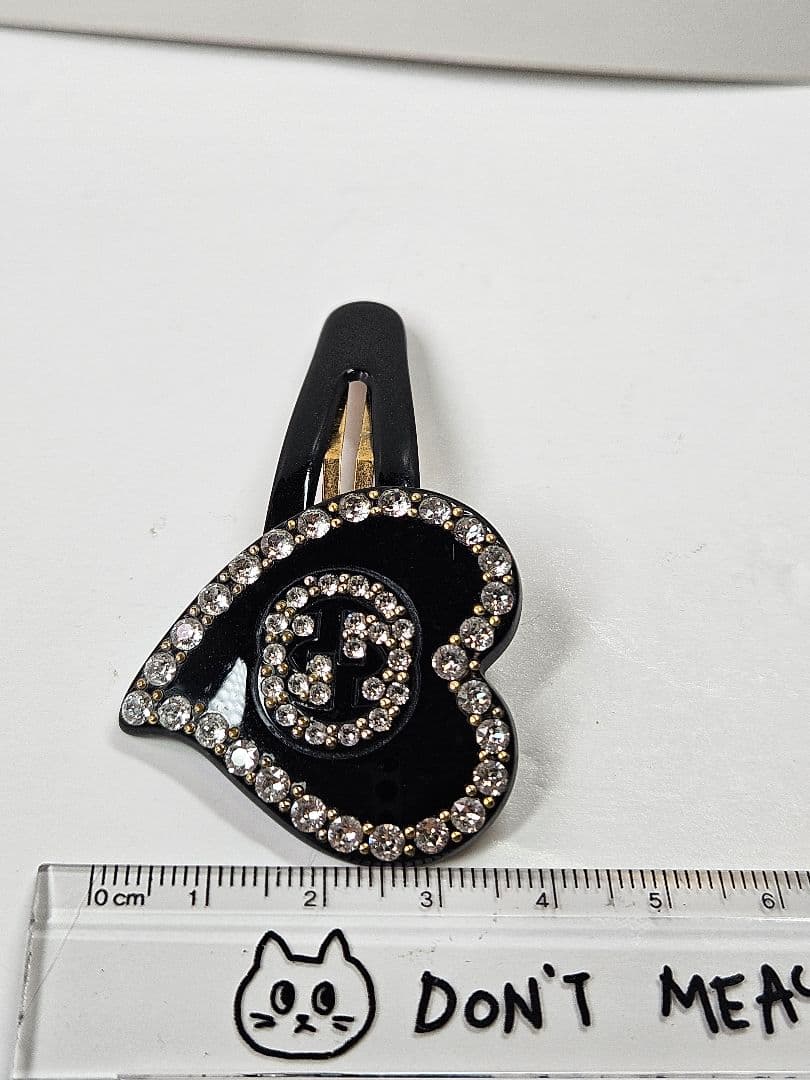 グッチ ハート型 ヘアピン