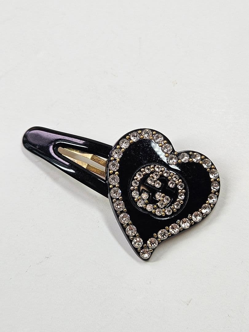 グッチ ハート型 ヘアピン