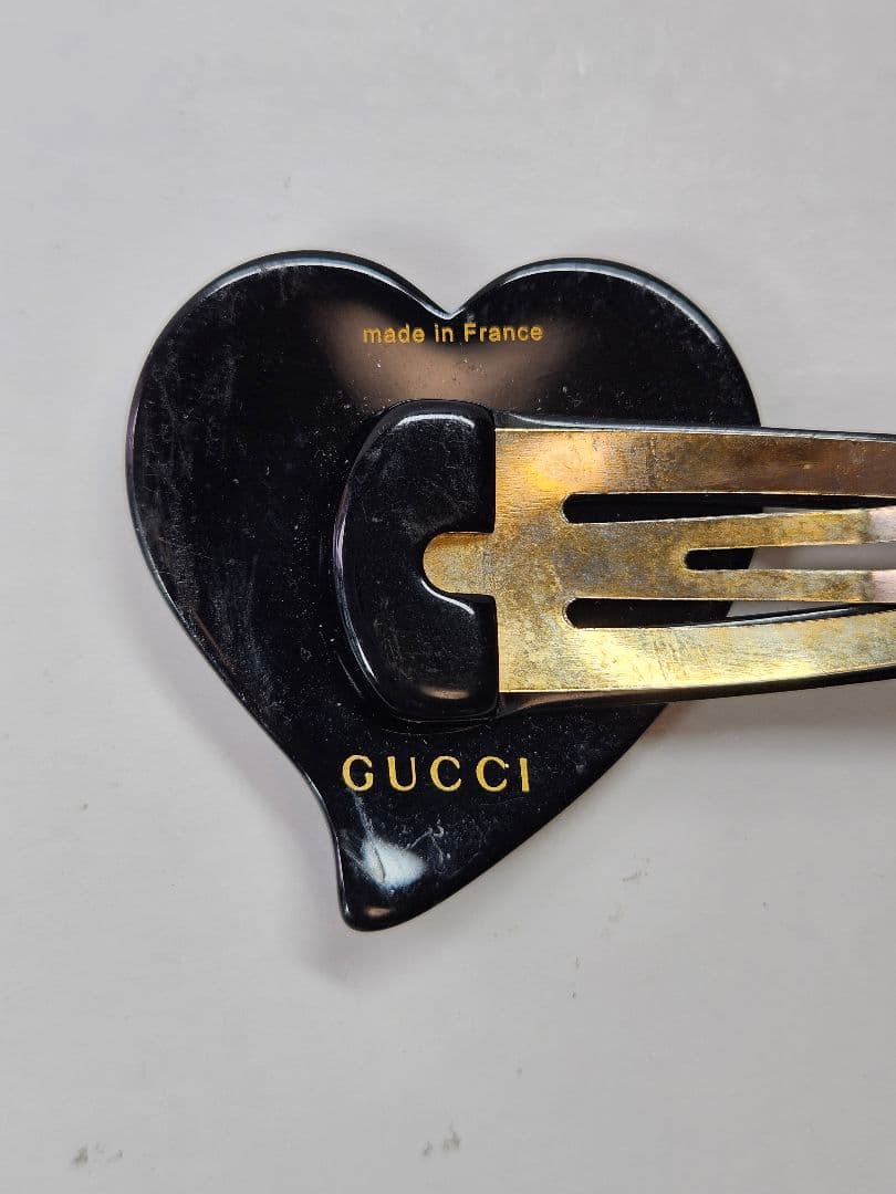 グッチ ハート型 ヘアピン