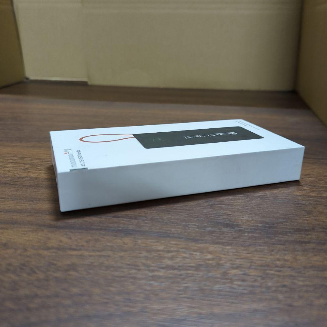 ポケットWiFi 150ギガ付き365日IcloudWiFi バッテリーレス