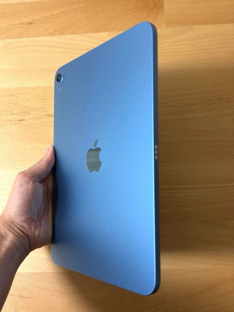 Apple iPad (第11世代) 128GB ブルー 保護フィルム&ケース付