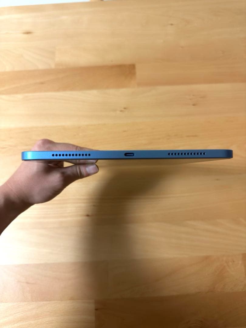 Apple iPad (第11世代) 128GB ブルー 保護フィルム&ケース付