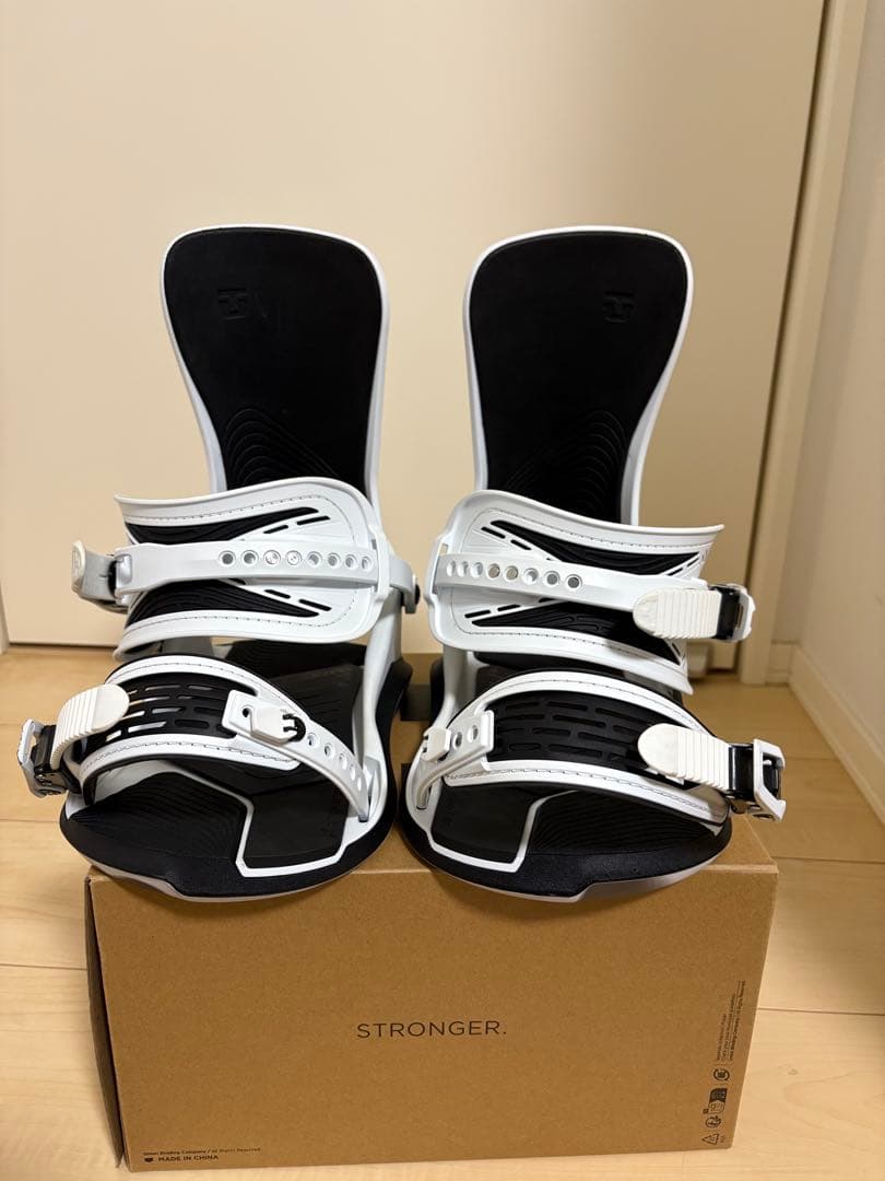 【美品】union ultra 24-25 ホワイトMサイズ箱付き