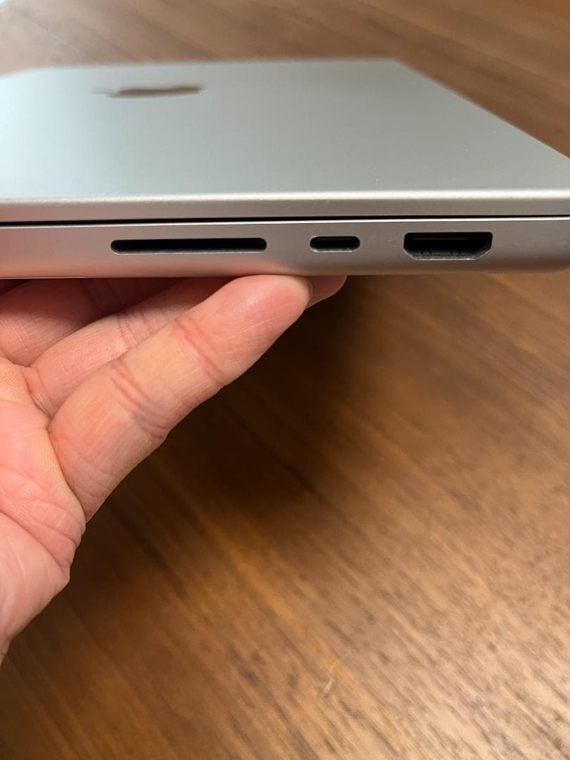 MacBook本体 Apple MacBook Pro M1 Pro/16GB/512GB