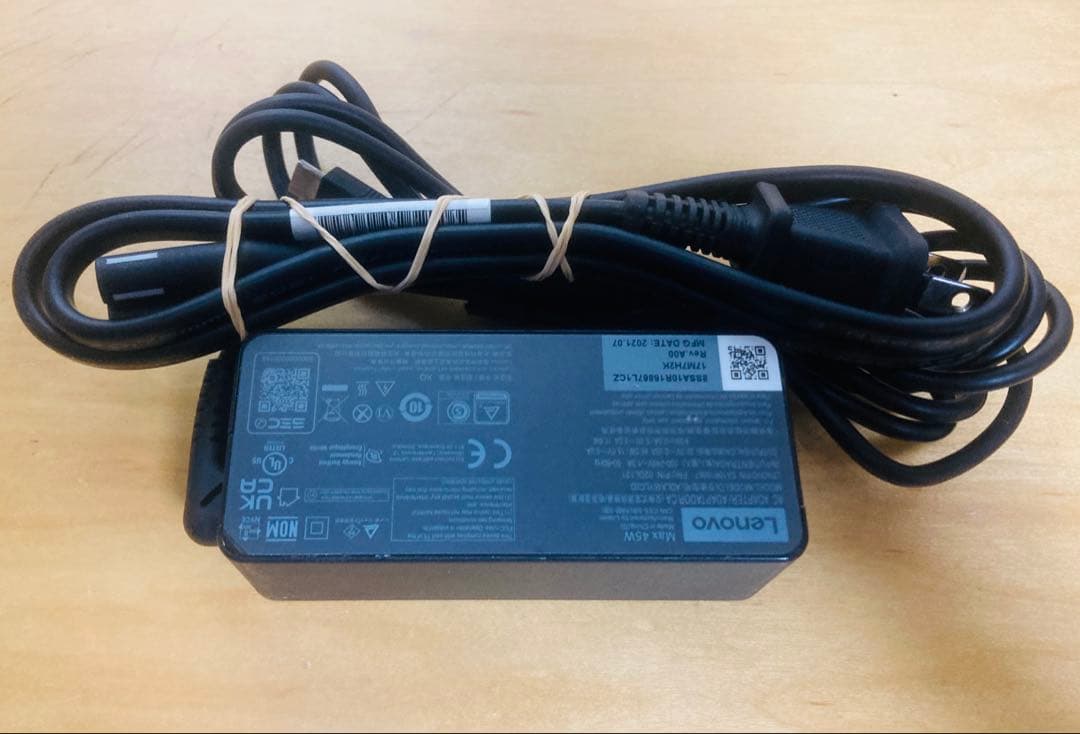 ThinkPad X1 Carbon Gen8/i7/SSD1TBメモリ16GB