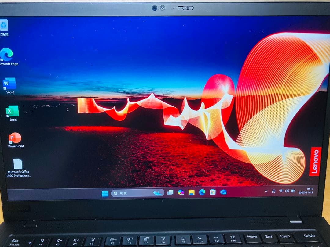 ThinkPad X1 Carbon Gen8/i7/SSD1TBメモリ16GB
