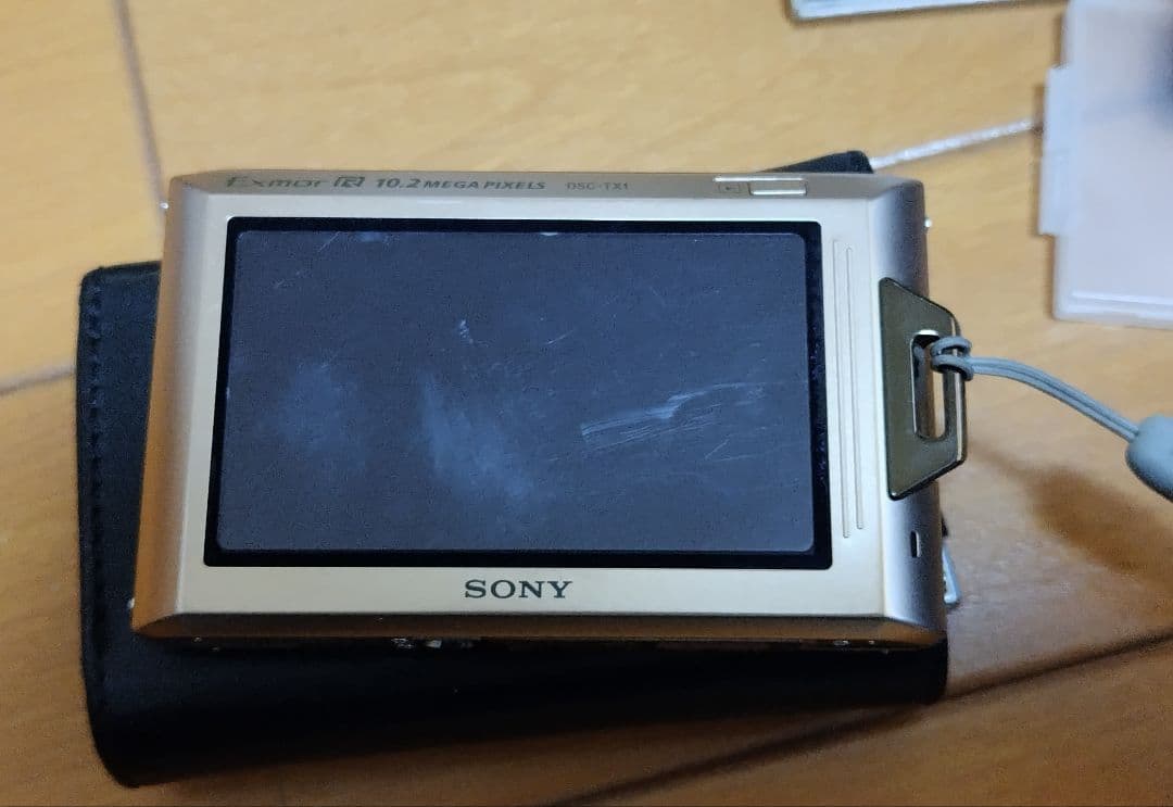 中古品　SONY　Cyber-shot　Exmor R 10.2 DSC−TX1