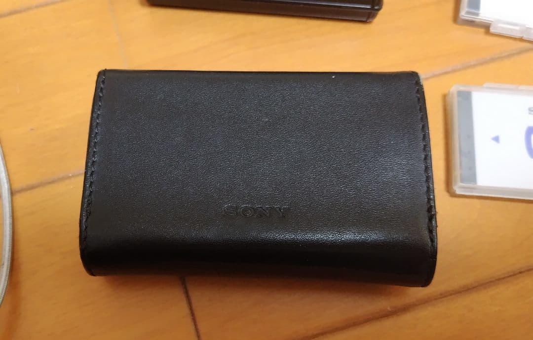 中古品　SONY　Cyber-shot　Exmor R 10.2 DSC−TX1