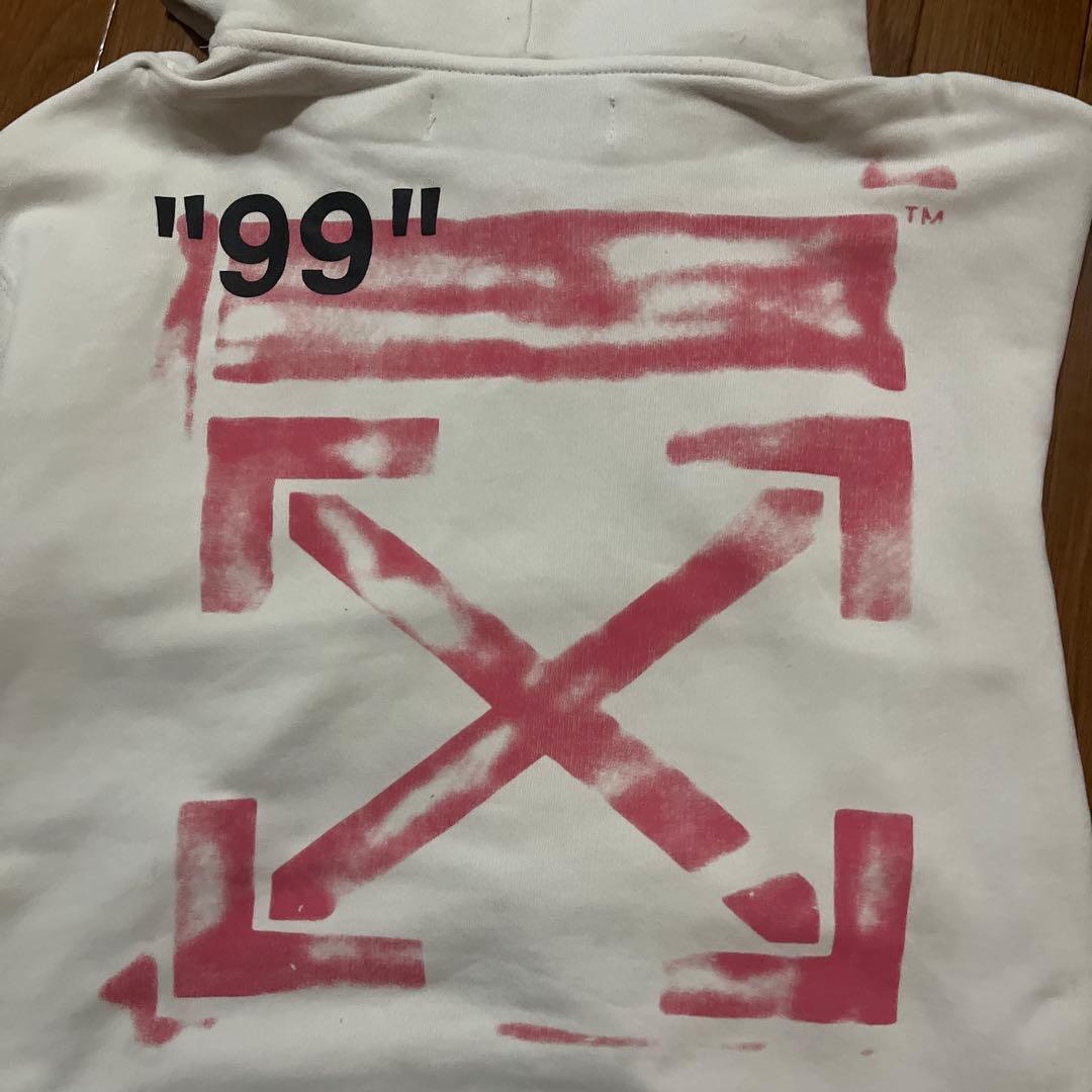 off-white パーカー　オフホワイト