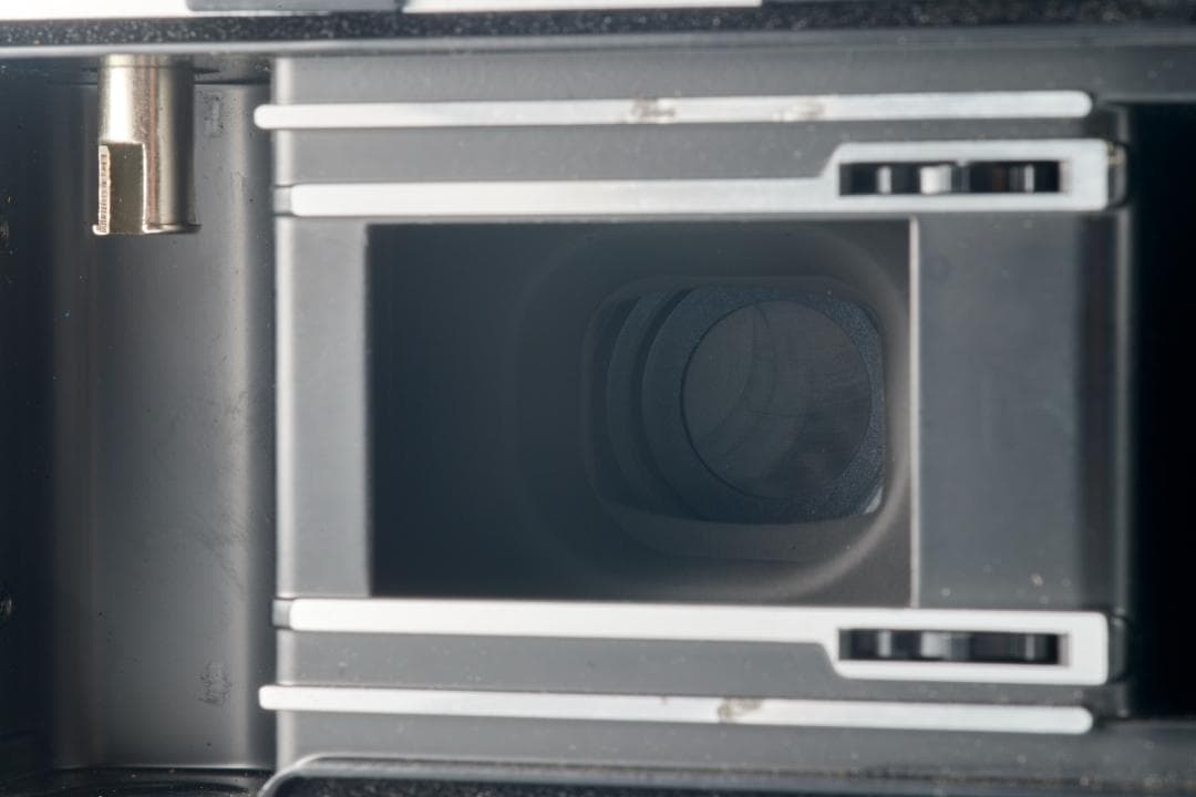 OLYMPUS TRIP 35 35mmコンパクトフィルムカメラ #94