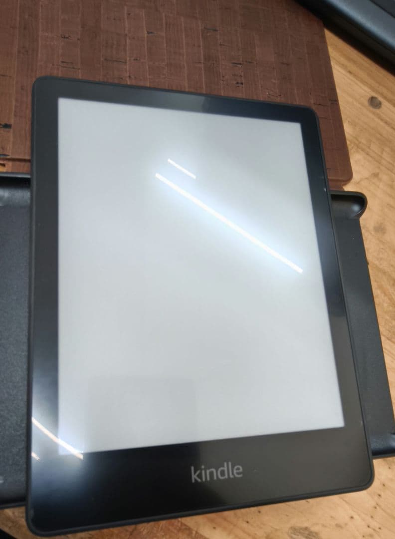 Kindle Paperwhite 11世代 8GB 広告なし&純正コルクカバー