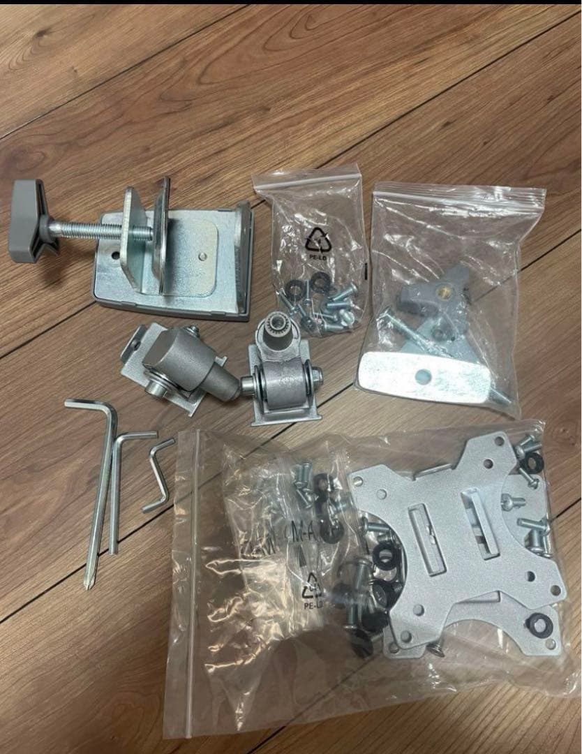 EleTab | デュアルモニターアーム