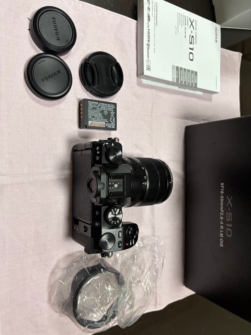 値下げ交渉可　FUJIFILM X-S10 / XF18-55mm フィルター付