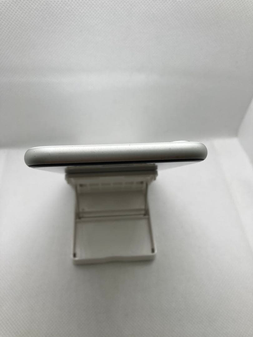 【1018】Apple iPhone SE2 256GB