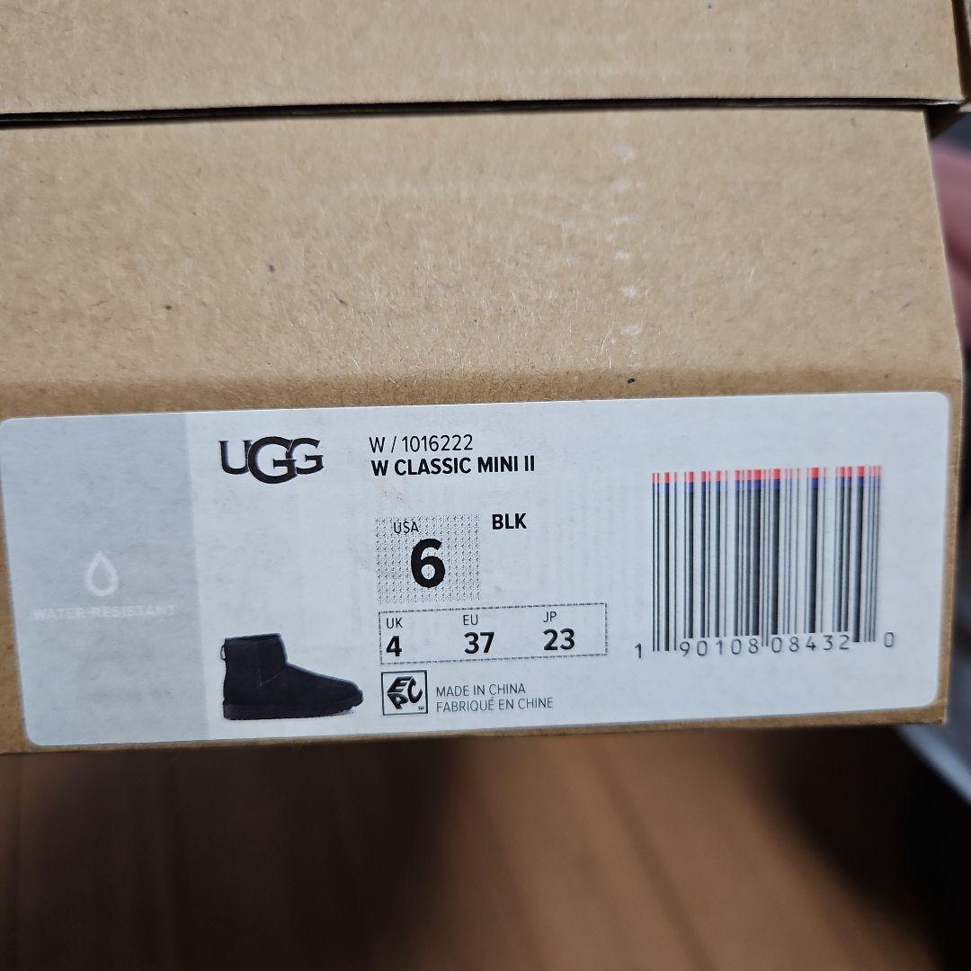 「新品未使用」ugg　クラシックミニⅡ　ブラック　23