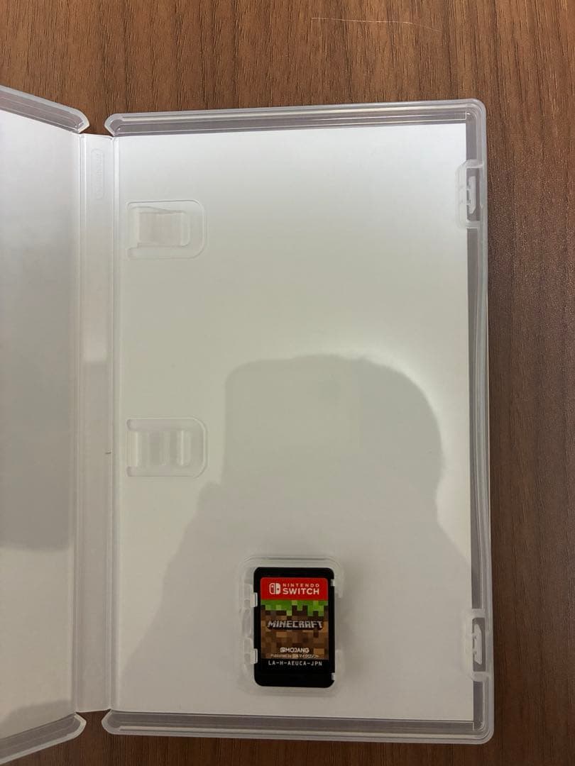 Nintendo Switch 赤青とSwitchソフト4つとヘッドホン