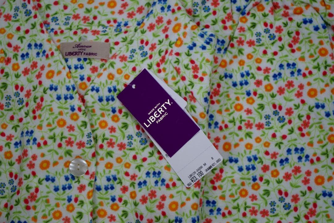 【新品】リバティ LIBERTY fabric　あったか中綿入りパジャマ（M）b