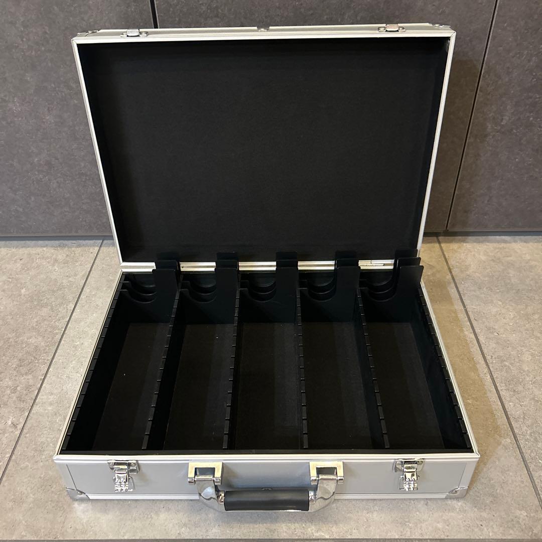 トイガー TOYGER CEO Storage アタッシュケース シルバー