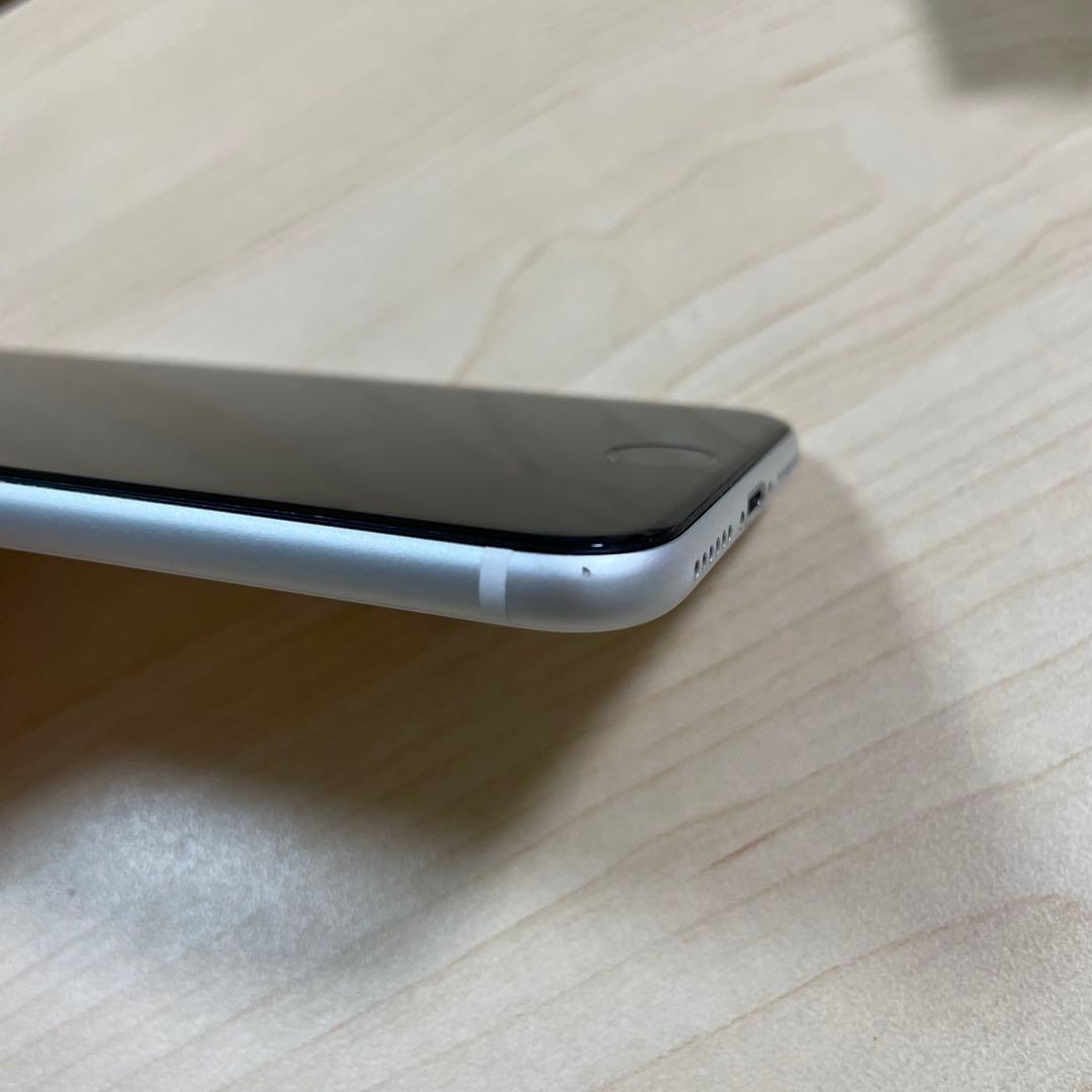 iPhone SE 第2世代（64GB / ホワイト）