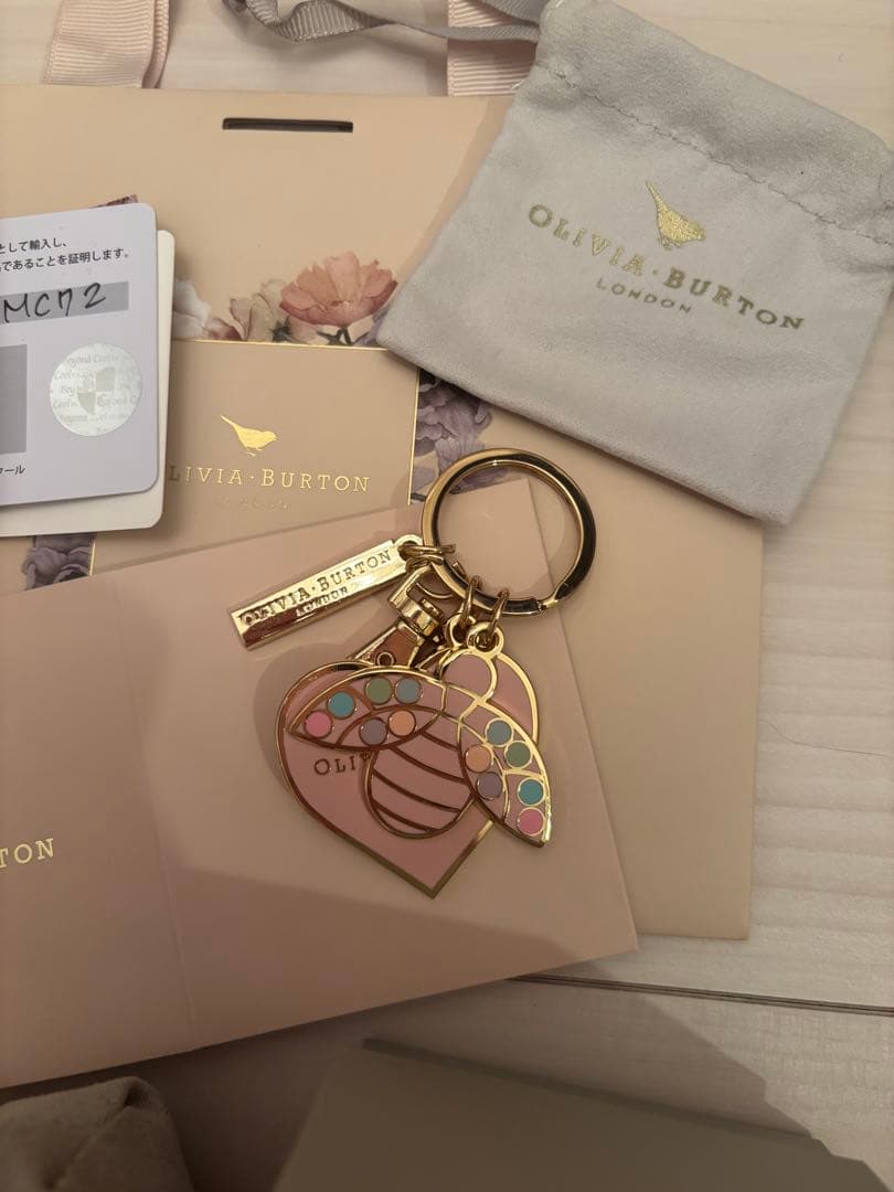 オリビアバートン　ハート　ゴールド　腕時計