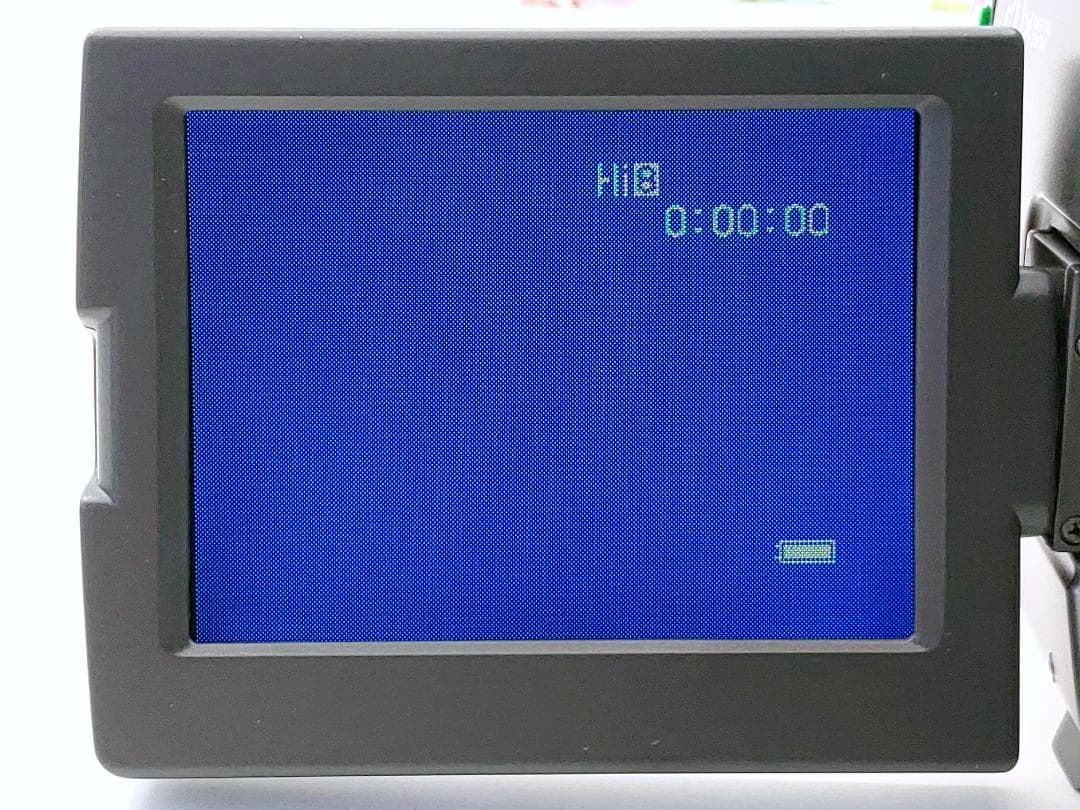 8mmテープのダビングに！ SONY ビデオカメラ CCD-TRV90 01