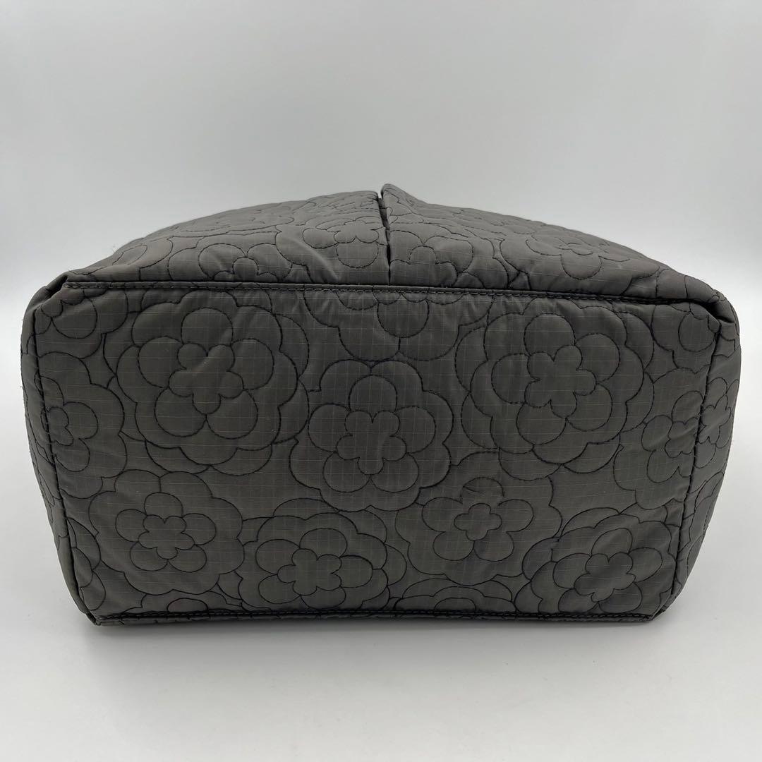 レスポートサック　マザーズバッグ　トートバッグ　A4収納可能　花刺繍　フラワー柄