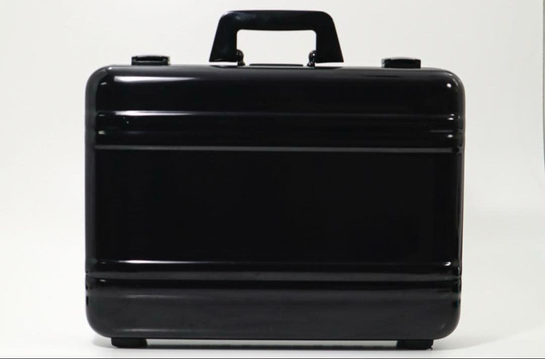 m*a様 ゼロハリバートン　アタッシュケース