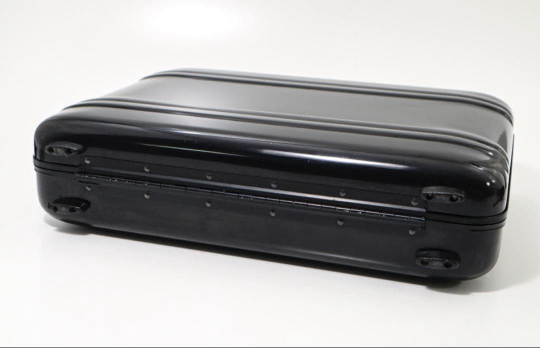 m*a様 ゼロハリバートン　アタッシュケース