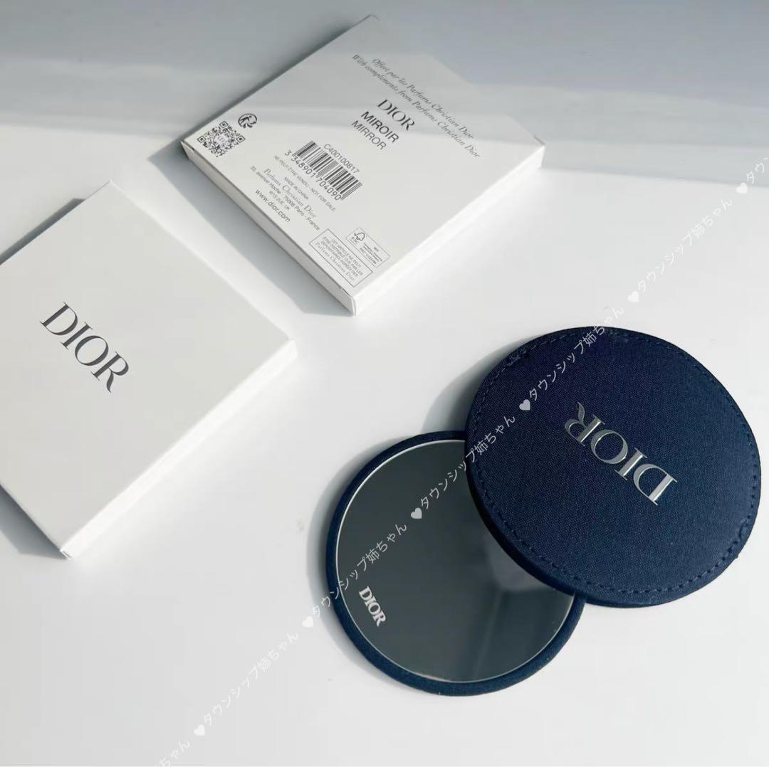 新作　DIOR ディオール ノベルティ　コンパクトミラー カバー付き　10点