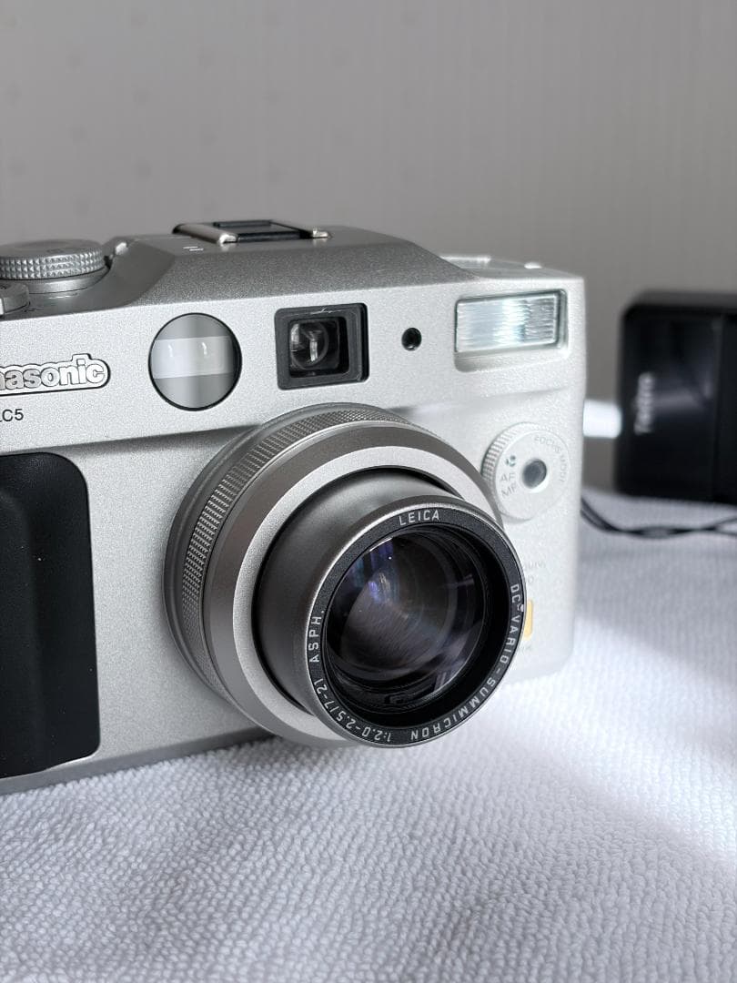【美品】Panasonic LUMIX DMC-LC5 【付属品あり】