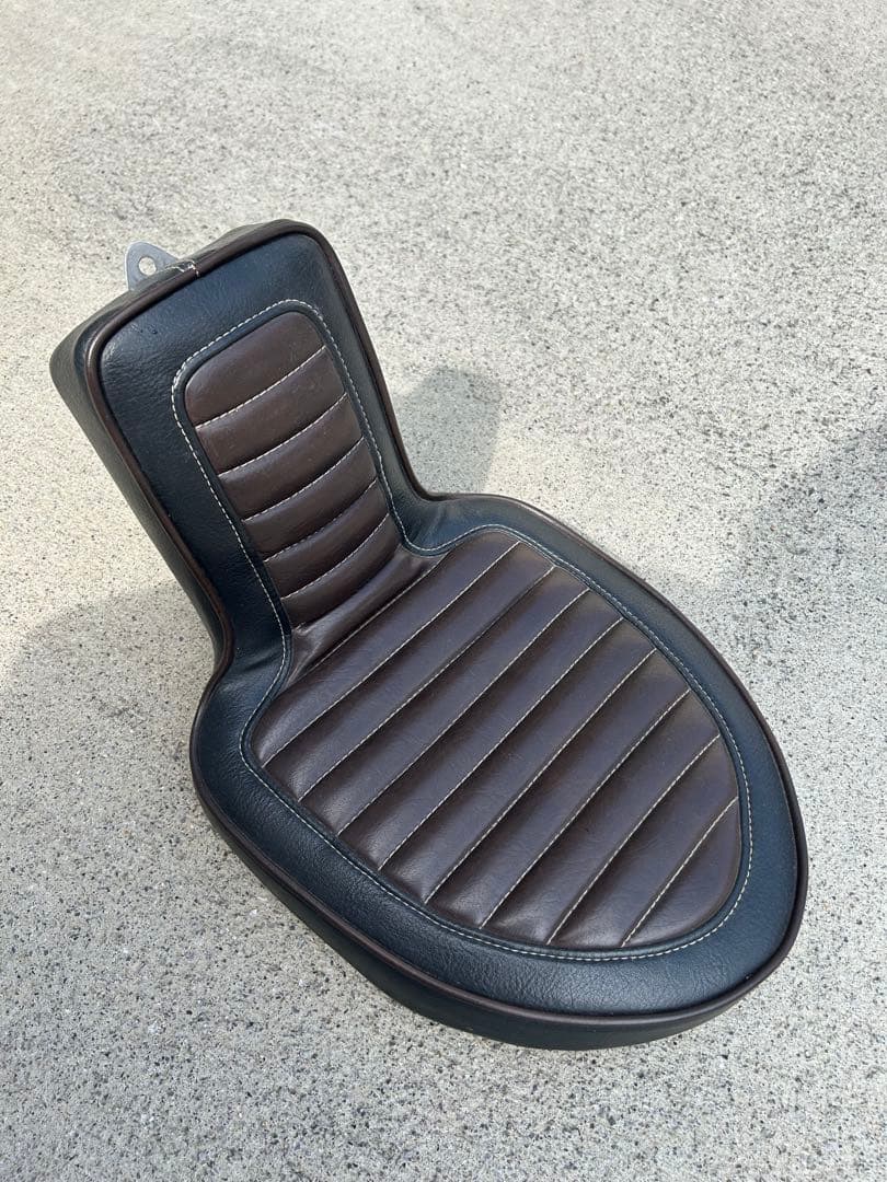 更に値下！ショベルリジット　ワンオフ　シングルシート