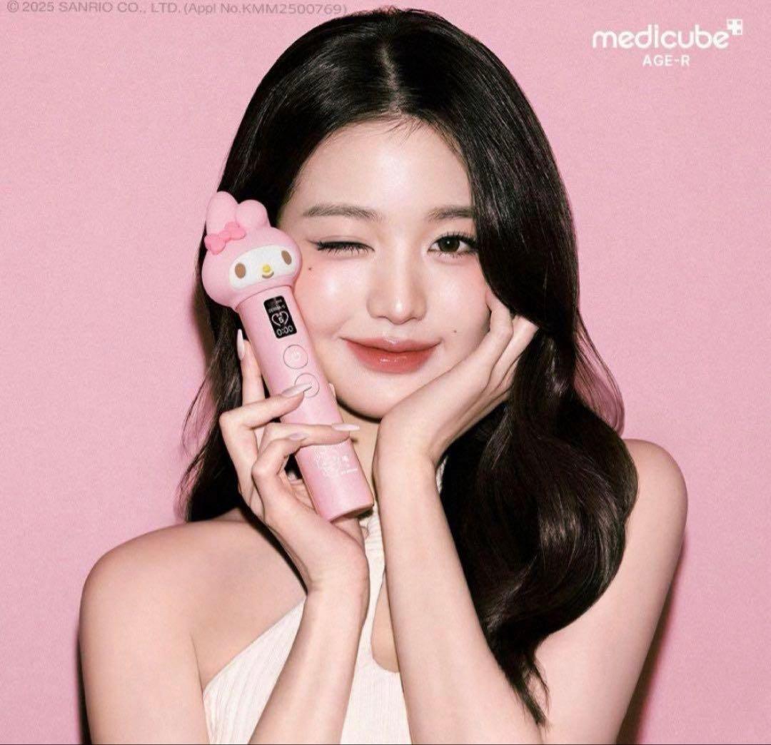 メディキューブ美顔器AGE-R BOOSTER PROマイメロディブースタープロ