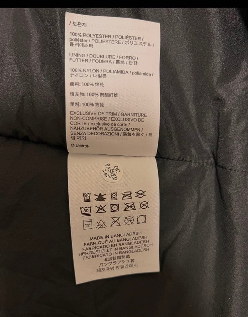 アークテリクスアトムヘビーウェイトフーディ ブラック Sサイズ