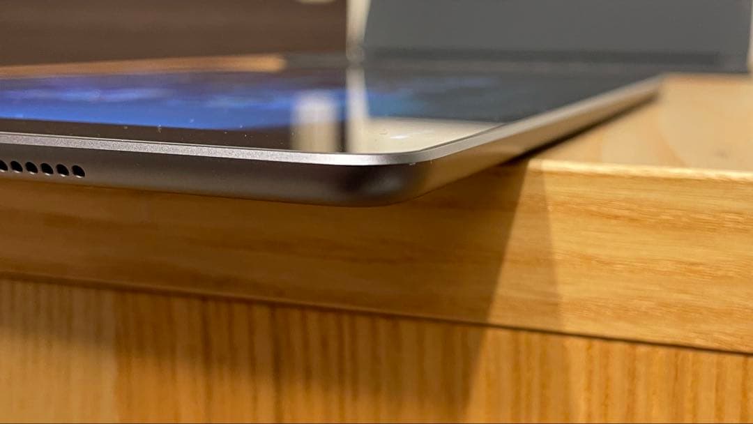 iPad Air3 64G ＋純正Smart Keyboard ジャンク