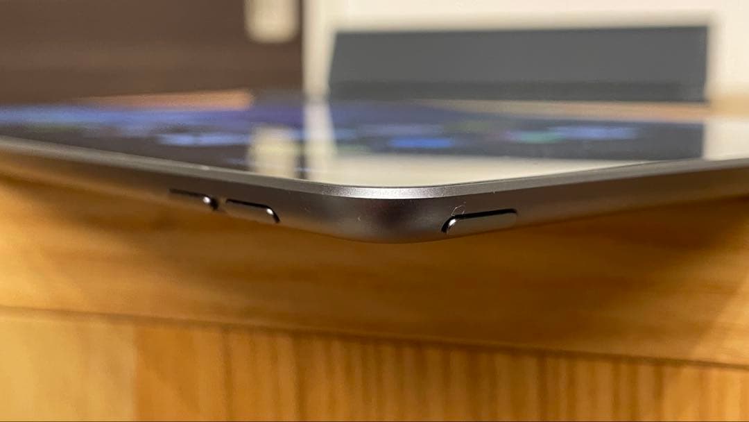 iPad Air3 64G ＋純正Smart Keyboard ジャンク