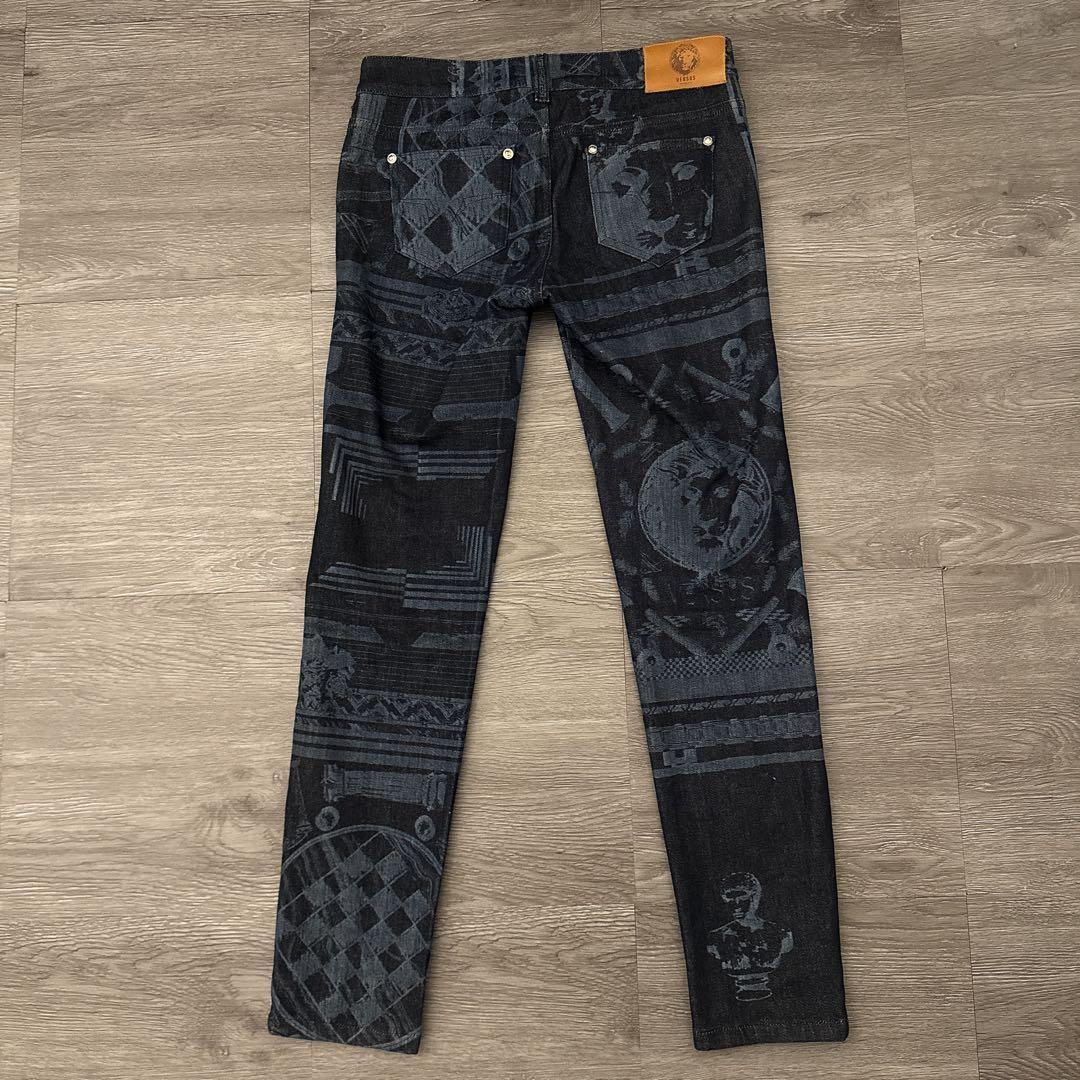VERSACE グラフィックプリント スキニーデニム　25(Sサイズ)