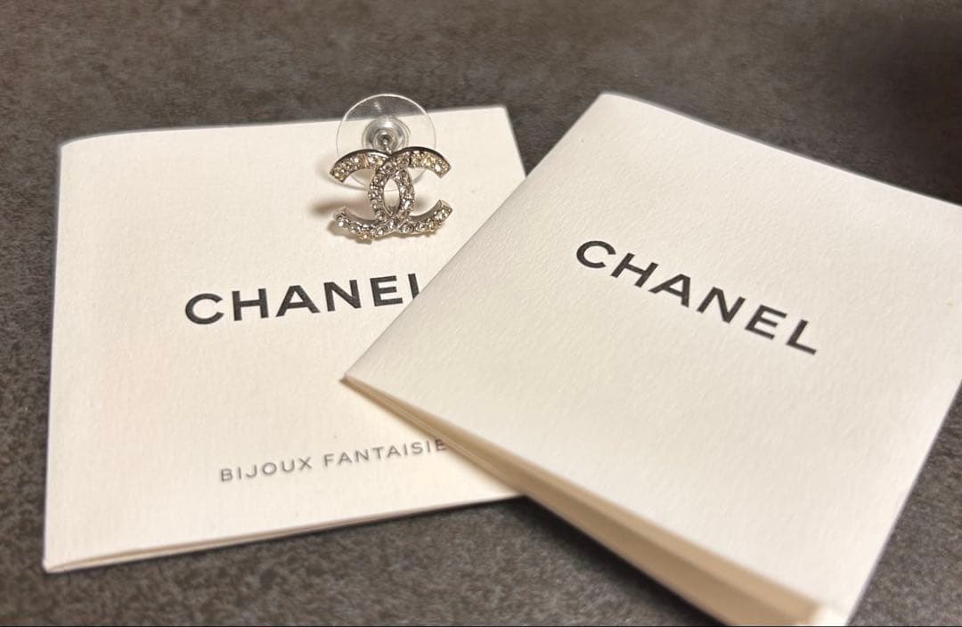 シャネル CHANEL ココマーク ピアス片方 片耳 正規品 美品ラインストーン