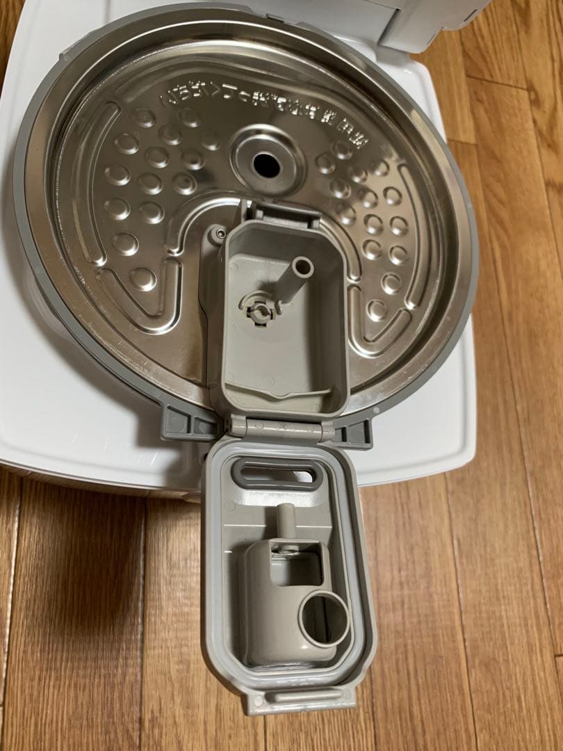 2023年製 NJ-VED10-W 三菱 本炭釜 5.5合 IH炊飯器